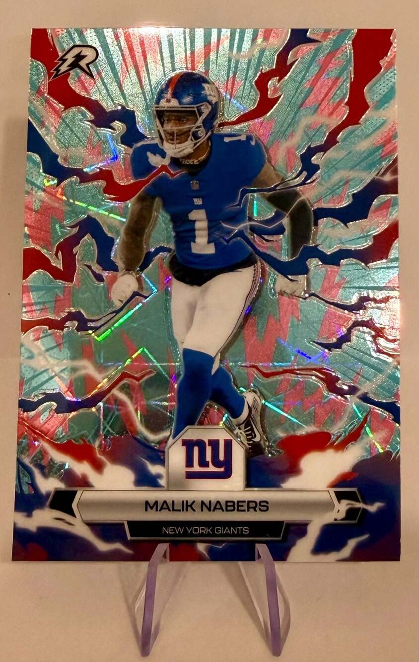 Malik Nabers 2025 Topps Resurgence Pink & Blue Shock New York Giants